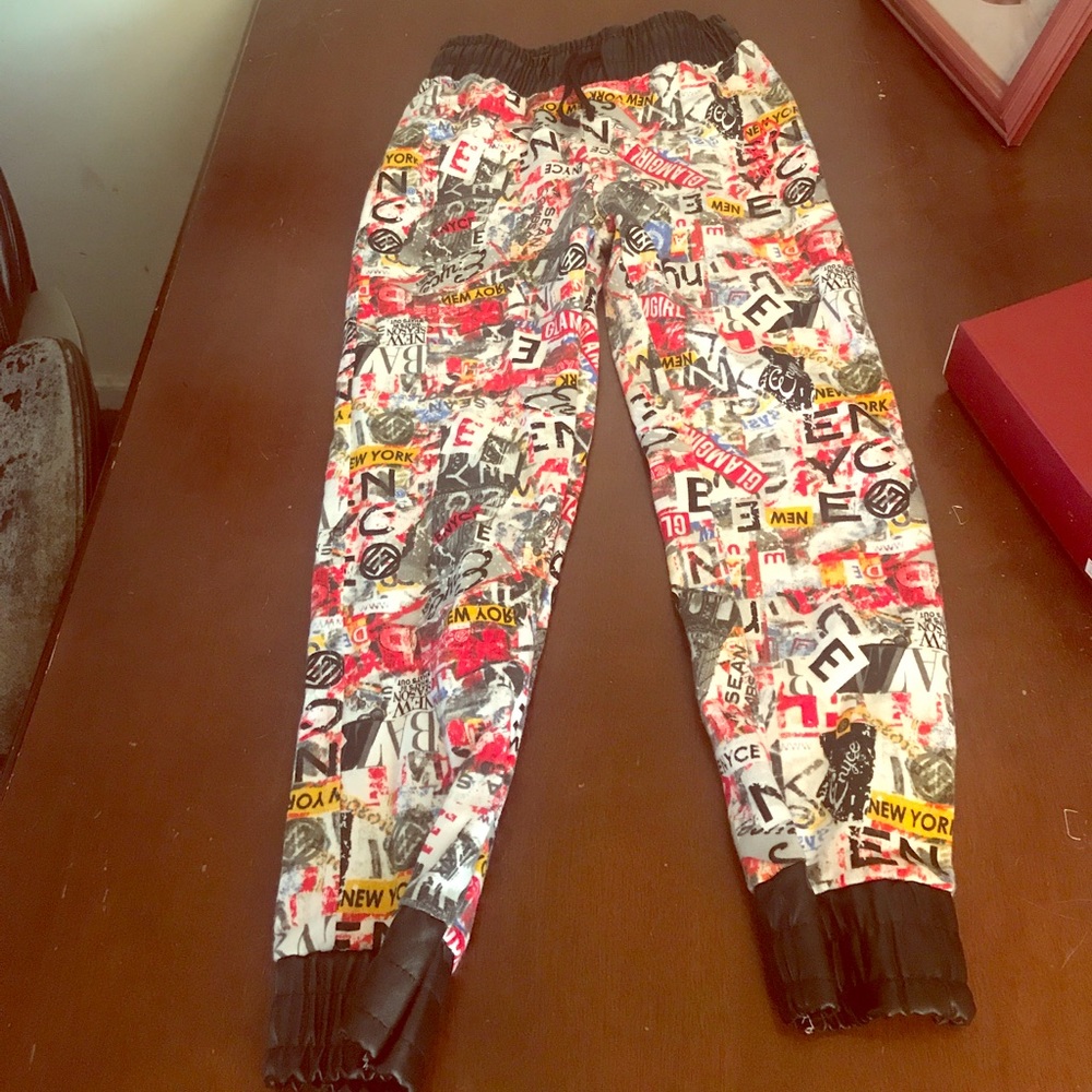 Size 7/8 Pants for kids , worn once.