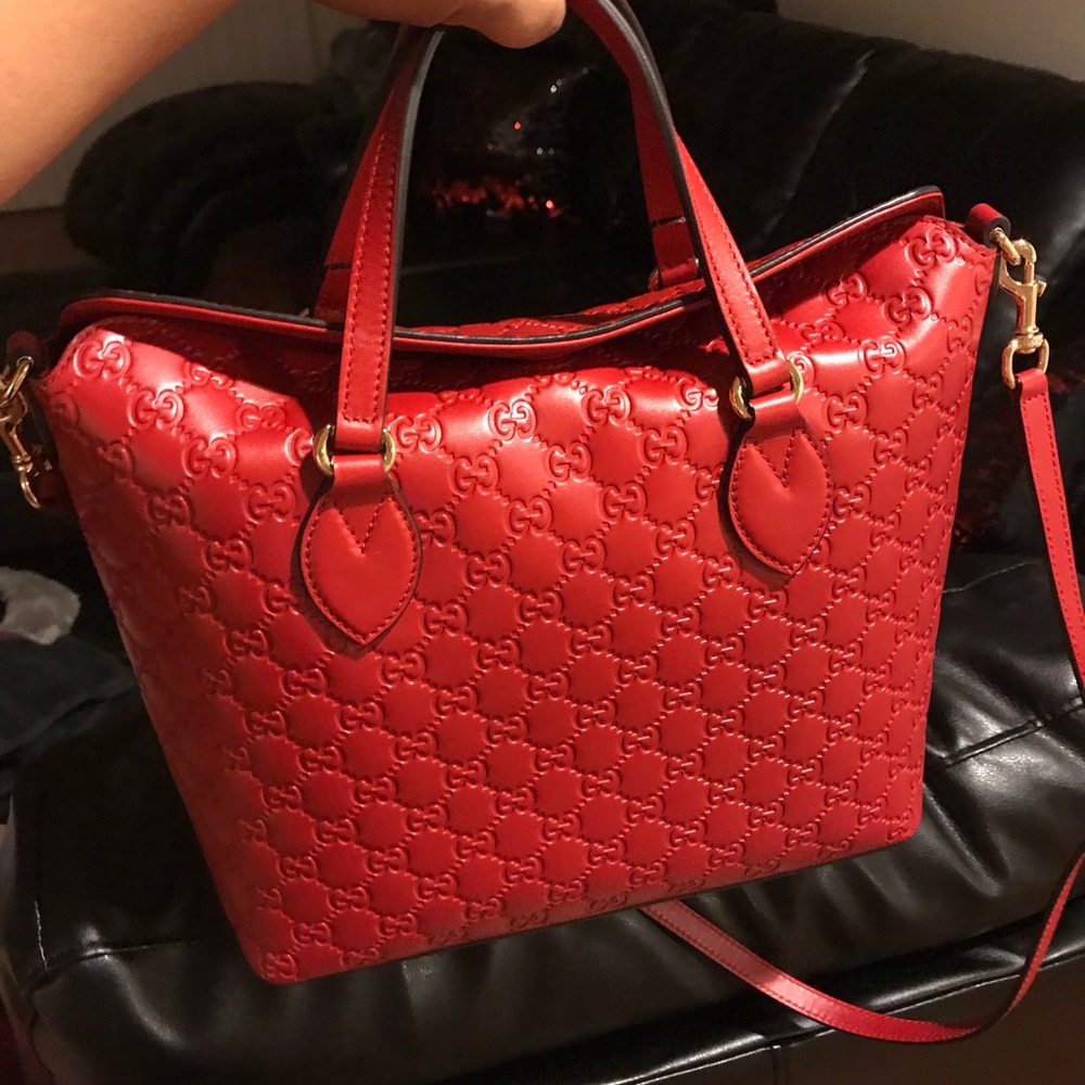 Handbag - Picture 2 of 4