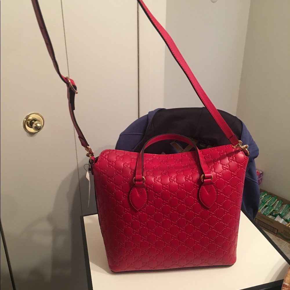 Handbag - Picture 3 of 4