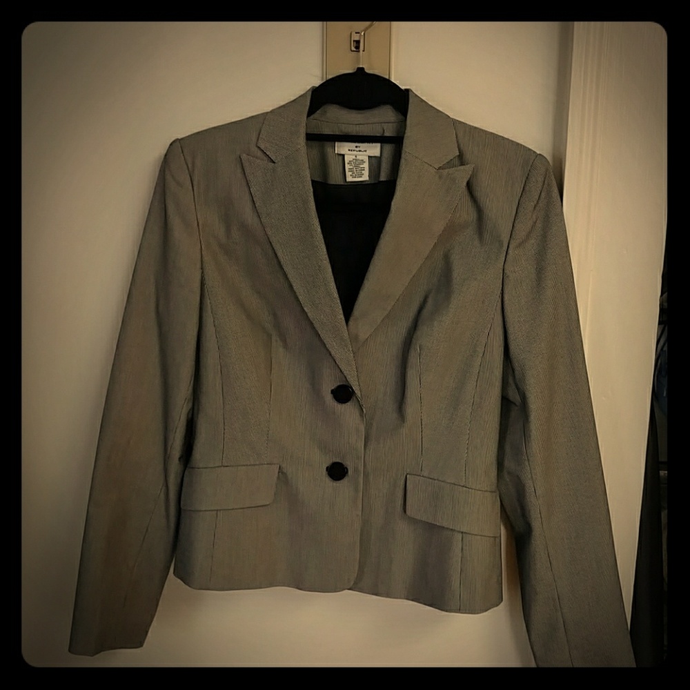 Black white blazer philosophy.