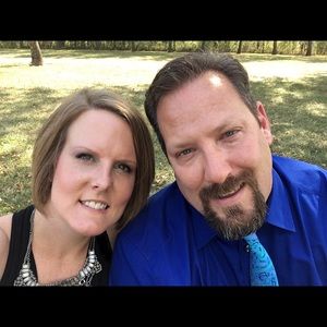 Meet your Posher, Cynthia