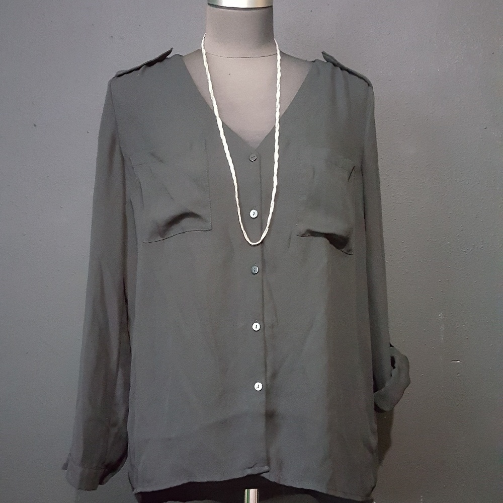 DIVIDED H&M Blouse
