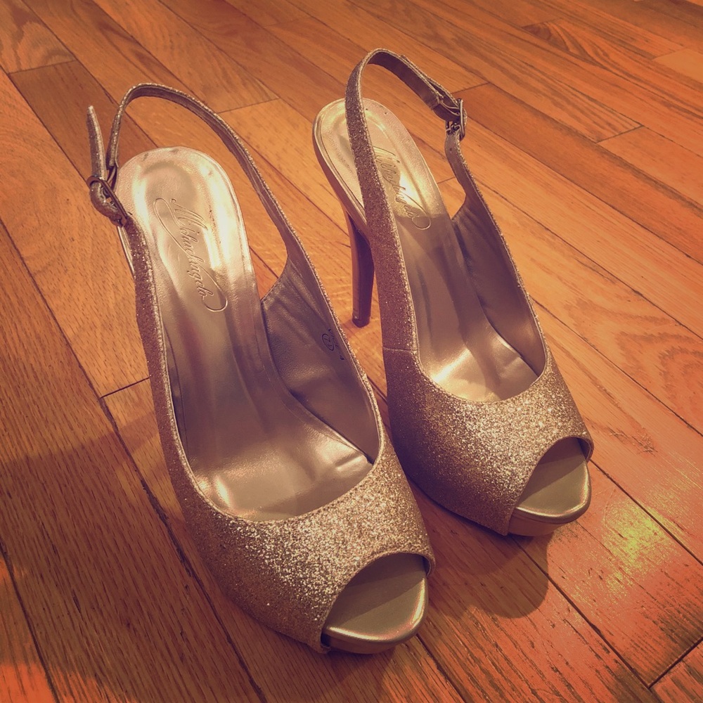 Gold glitter heels ✨