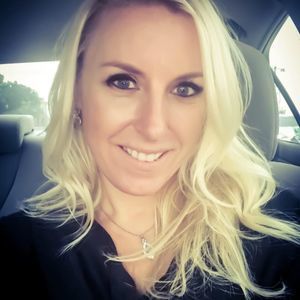 Meet your Posher, Melanie