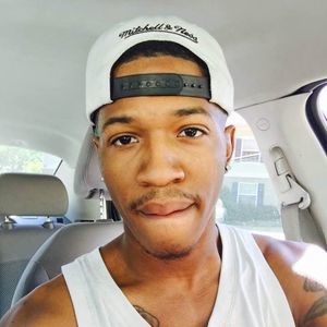 Meet your Posher, Gregory