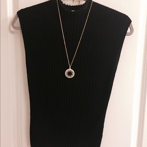 Black Philosophy Sleeveless Sweater S