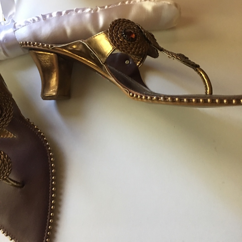 Sandals - Picture 2 of 3