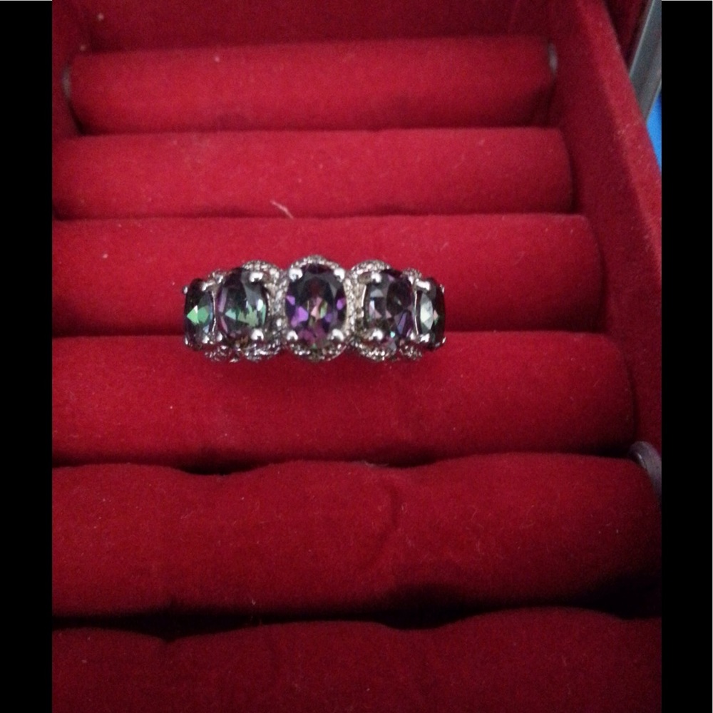 Gorgeous Northern Lights Mystic Topaz Ring Size 6