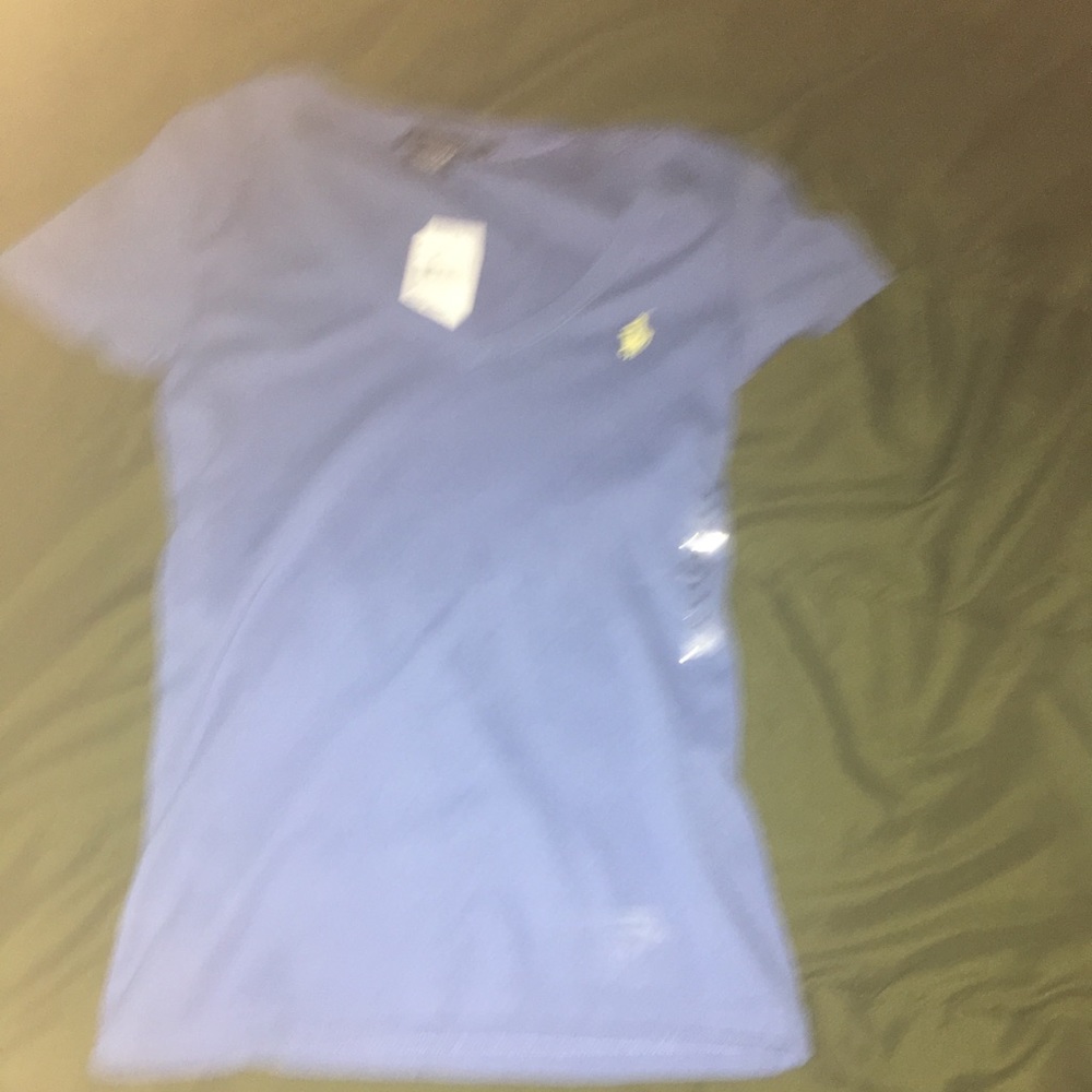 V neck Ralph Lauren t shirt - Picture 2 of 3
