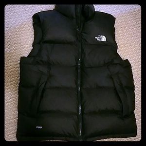 The North Face Black Vest size M