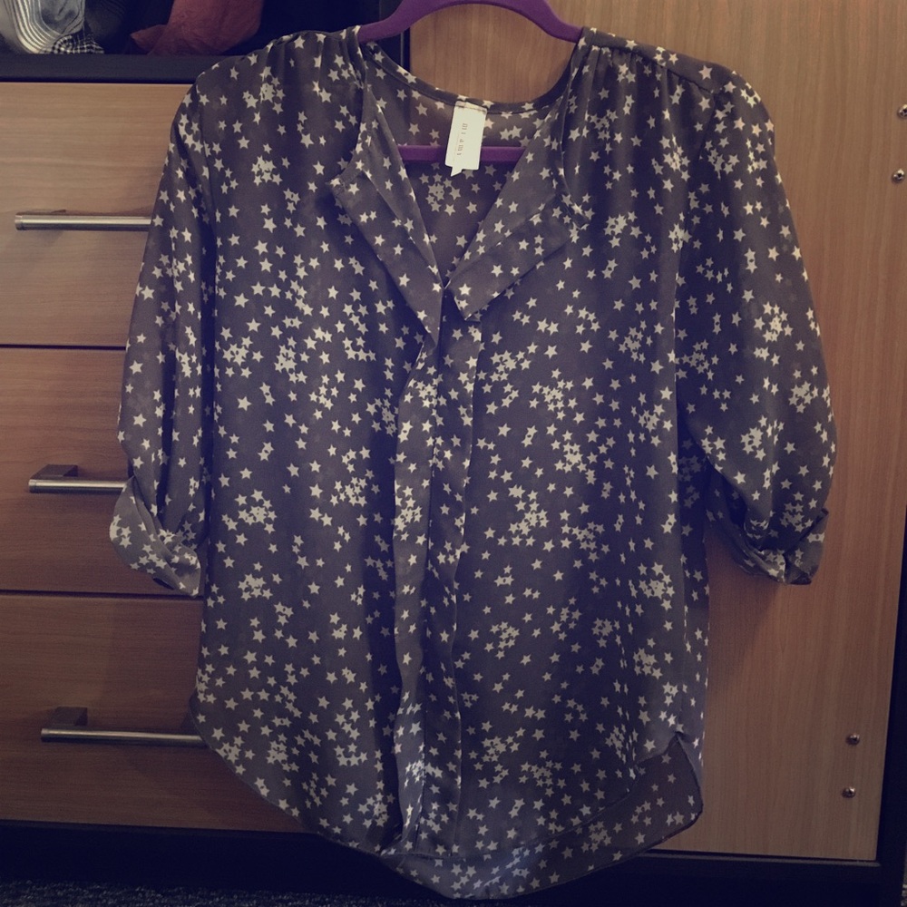 Brown star patterned sheet blouse size small