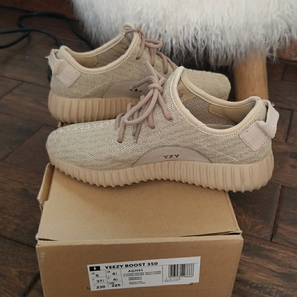YEEZY Boost 350