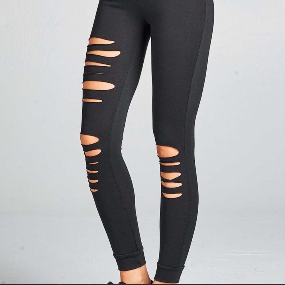 Distressed Leggings - Picture 5 of 7