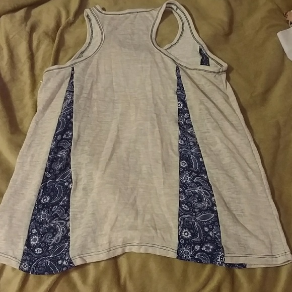 Tank top - Picture 3 of 3