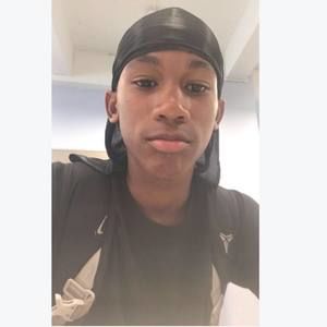 Meet your Posher, Aaron