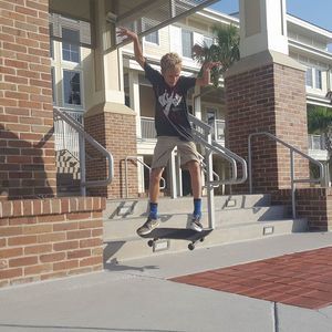 Meet your Posher, Harley