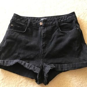 Missguided High rise Jean shorts