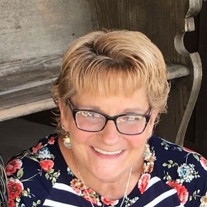 Meet your Posher, Nancy