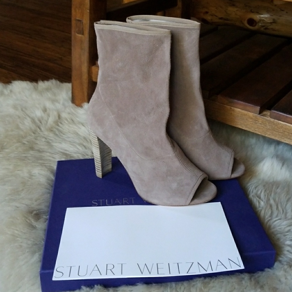 Stuart Weitzman Shoes