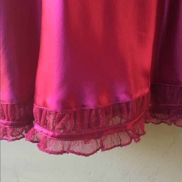 Moving SALE!! NWT  Victoria’s Secret Vintage Silk Slip - Picture 3 of 7