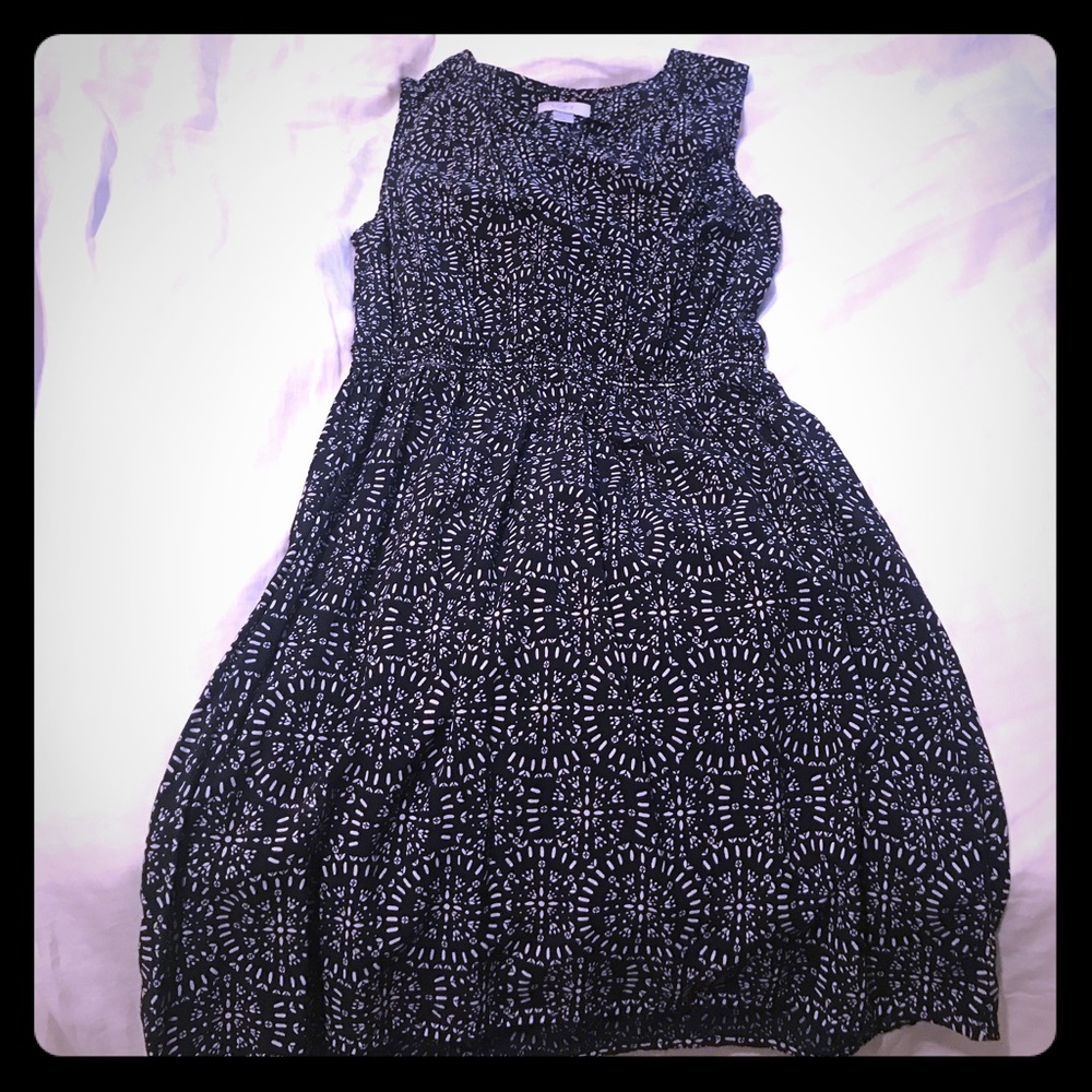 Loft Dress size M