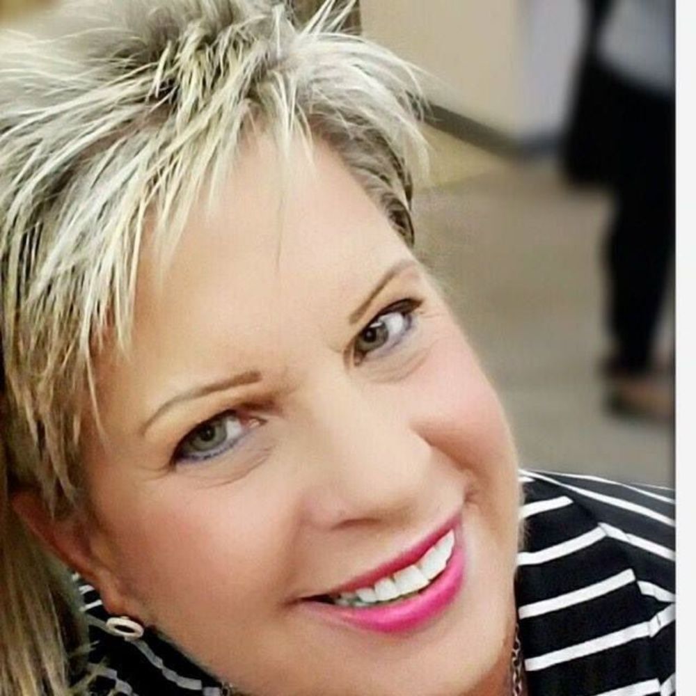 Meet your Posher, Carol
