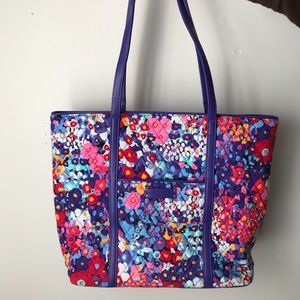 vera bradley tote