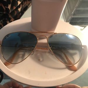 Ray Ban!! New, Small size. With case