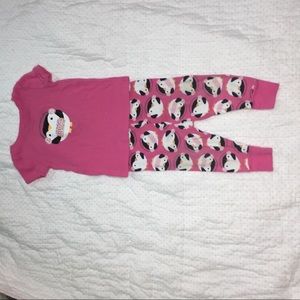Old navy pajamas 6-12 months