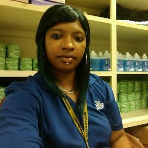 Meet your Posher, Sheri