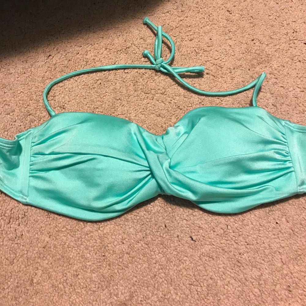 strapless bikini top