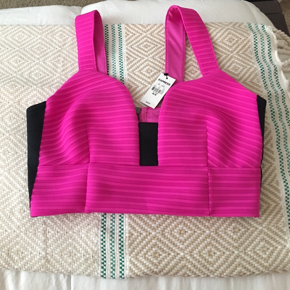 Express hot pink crop top