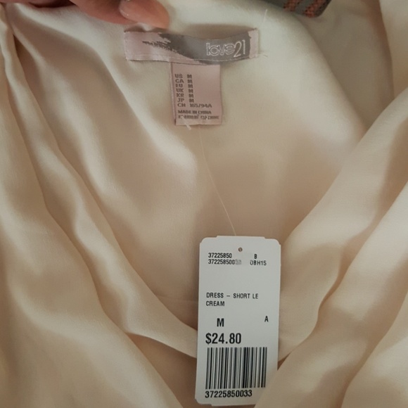 Sold - Picture 3 of 4