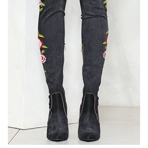 Size 8 Left Nasty Gal Over-The-Knee Floral Boots - Picture 3 of 8