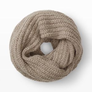 Club Monaco Daylina Infinity Scarf