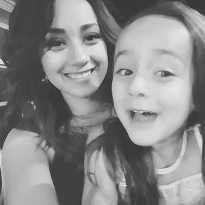 Meet your Posher, Anabel