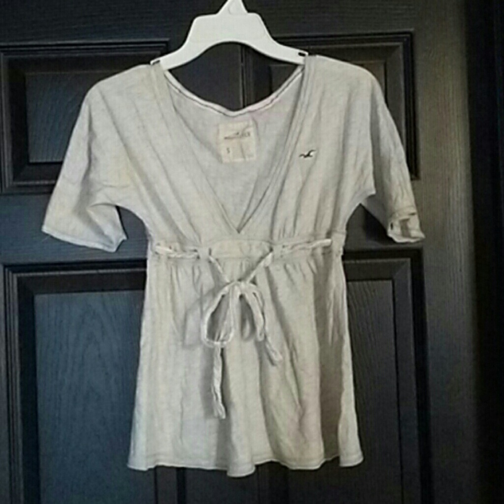 A dressy shirt