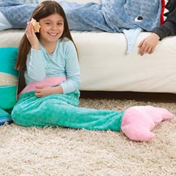 Mermaid Tail Girls Blanket Sleeping Bag New - Picture 4 of 4
