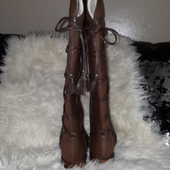 Sold - Picture 2 of 4