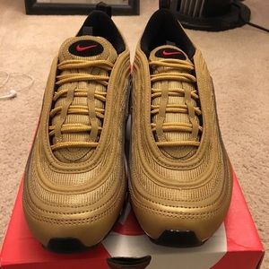 Air max 97 Gold size 10