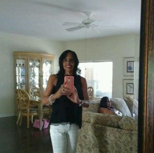 Meet your Posher, Wendy