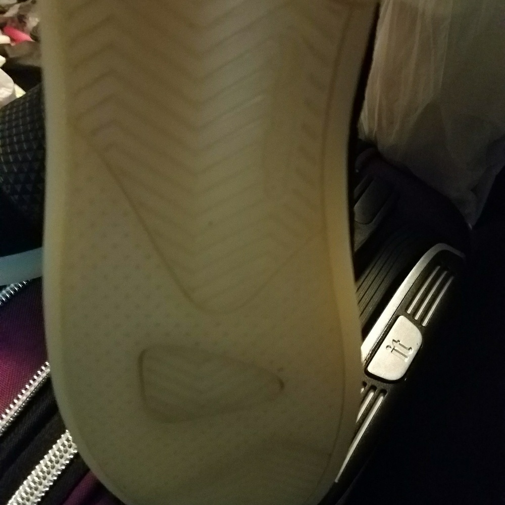 Adidas - Picture 4 of 4