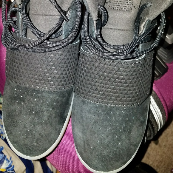 Adidas - Picture 2 of 4