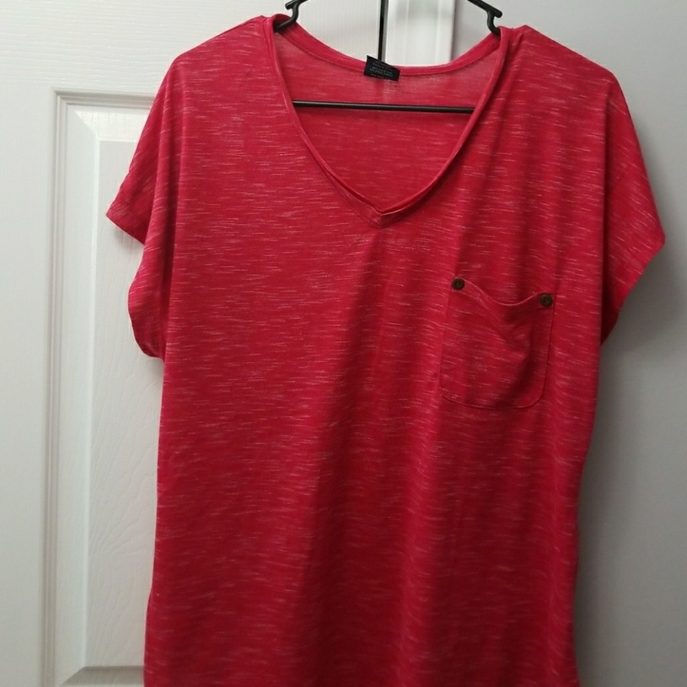 Red short sleeve shirt