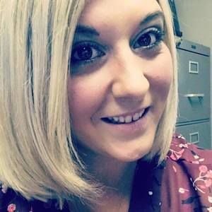 Meet your Posher, Angela