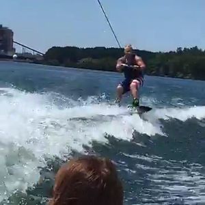 Meet your Posher, Chris