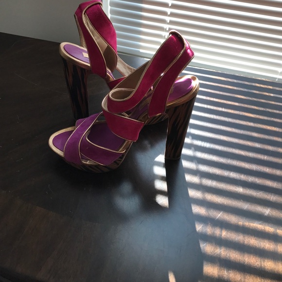 Bcbg - Picture 3 of 5