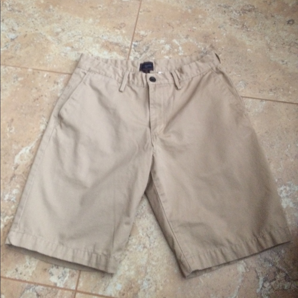 Gap men’s khaki shorts