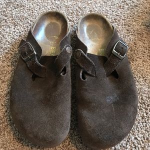 Chocolate Birkenstock Clogs size 35