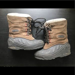 Boys Columbia snow/winter boots. Sz 12.